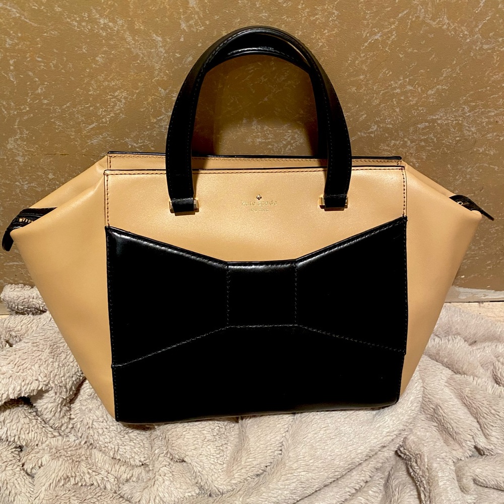 AUTHENTIC Kate Spade Park Avenue Beau Bag